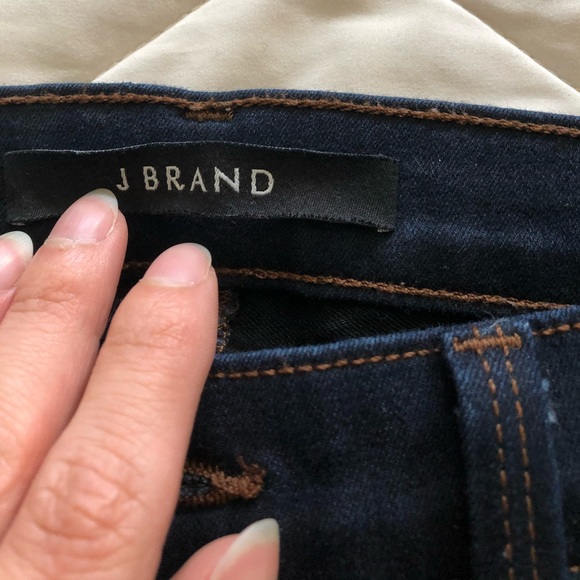 JBrand Skinny Jeans Mid Rise in Ink - Picture 7 of 13